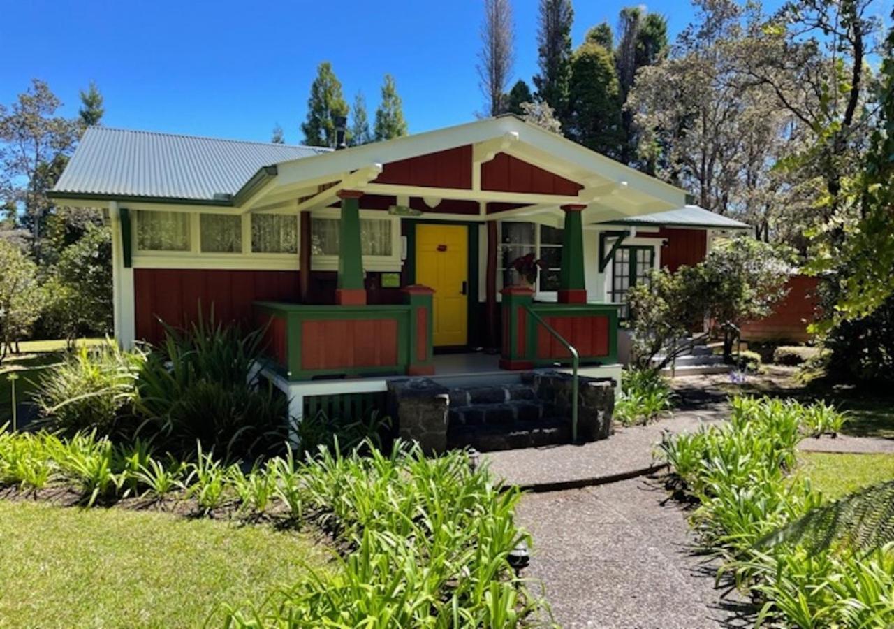 Volcano Teapot Cottage Exterior foto